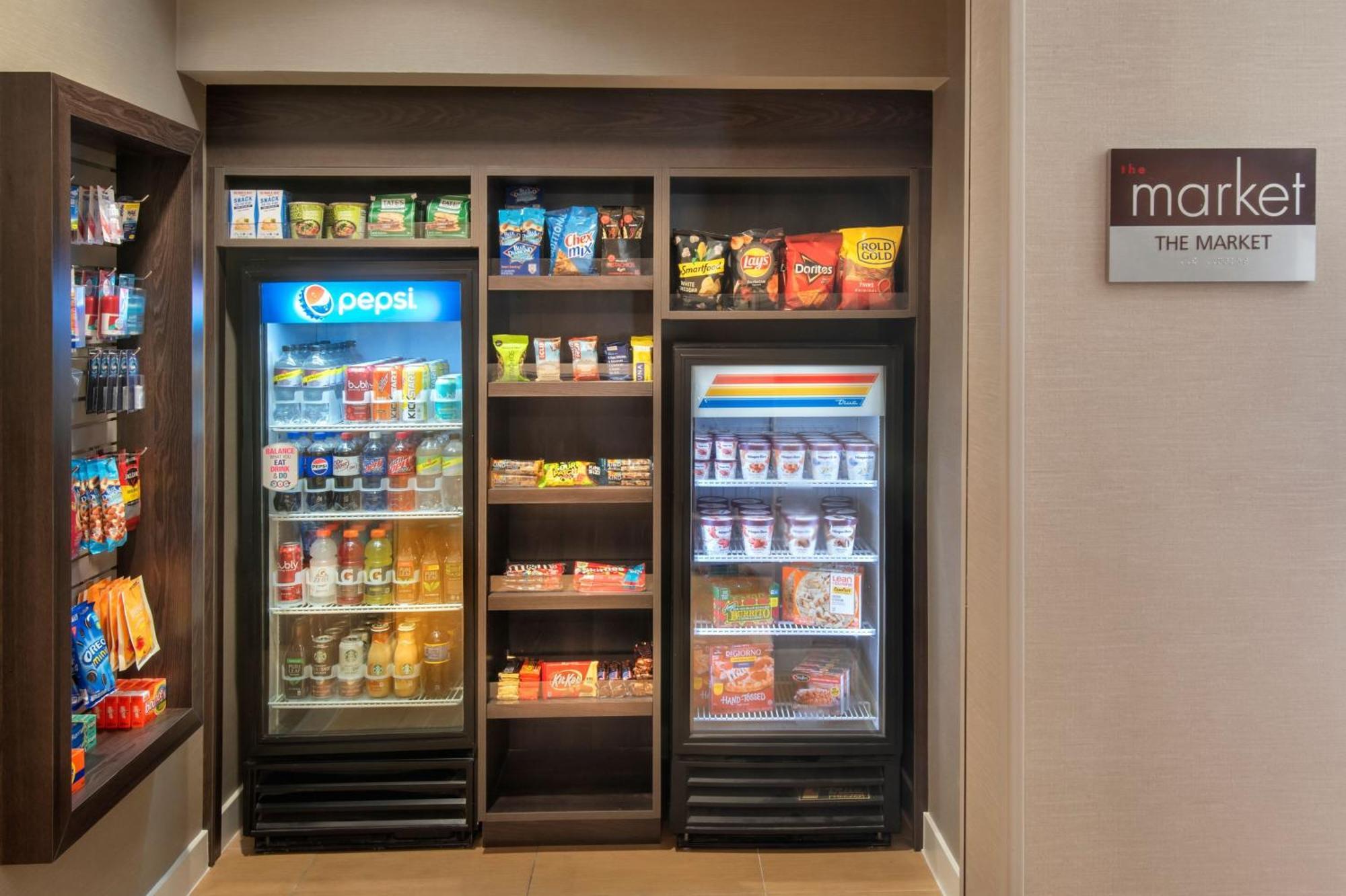 Residence Inn Hartford Манчестер Экстерьер фото
